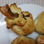 Курица в тесте с грибами