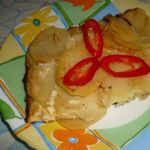 Картофель запеченный под сметанным соусом