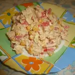 Салат с крабовым мясом и болгарским перцем