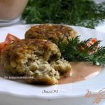 Рыбные котлеты с лимоном, мятой и кедровыми орешками (в мультиварке)