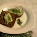 Масло с укропом и чесноком