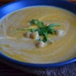 Морковный суп-пюре с горохом нут