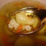 Прозрачный куриный супчик со зведочками