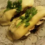 Горячие бутерброды с шампиньонами