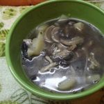 Грибной суп с курицей