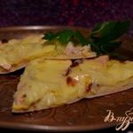 Пицца с куриным мясом и карри