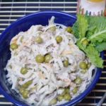 Салат из капусты брокколи и говядины.