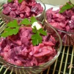 Свекольный салат с фасолью