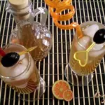 Коктейль из вермута, коньяка и сока