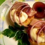 Закуска картофельная с сельдью