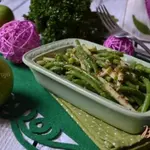 Салат из стручковой фасоли с яблоком