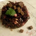 Салат из морской капусты и свеклы