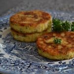 Картофельные биточки с куриным мясом