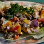 Салат с цыпленком  и перцем