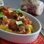 Картофельные лодочки с грибами и ветчиной