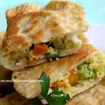 Чебуреки с кускусом и цуккини