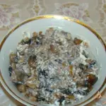 Гречка с грибами и сметанной