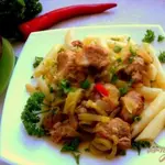 Свинина с апельсинами в горшочке