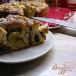 Пирог с яблоками, маком и грецкими орехами.