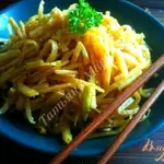 Салат из сельдерея с яблоком