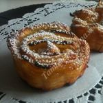 Слойки-розочки с ананасом