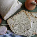 Хлеб с жареным луком