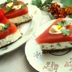 Закусочный  сырно-томатный торт
