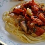 Свиные отбивные с овощным соусом