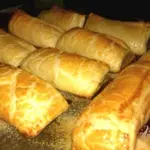 Слойки с малиновым вареньем
