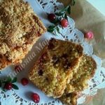 Кекс с клюквой и штрейзелем