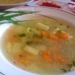 Овощной суп на курином бульоне