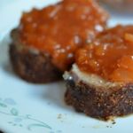 Свинина с яблочным соусом