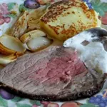 Ростбиф с хреновым соусом