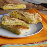 Слоёный рулет с тыквой, цуккини и сыром