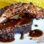 Свиные ребрышки с пивным соусом
