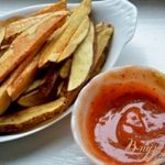 Картофель фри с пряным кетчупом