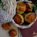 Закусочные слойки с маслинами
