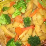 Картофель с брокколи
