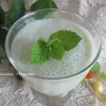 Смузи мятно-банановый