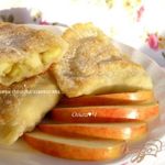 Чебуреки с бананом и яблоком