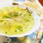 Домашний куриный бульон с лапшой