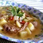 Суп из свинины с зеленой гречкой и томатами