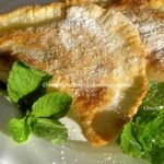 Чебуреки с яблоками