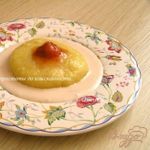 Сырники на пару с кускусом и клубничным соусом
