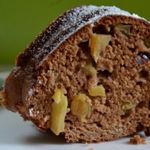 Яблочный кекс с изюмом и клюквой