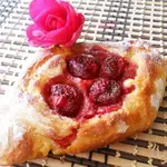 Лодочки с клубникой