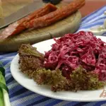 Салат из свеклы с сыром