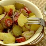 Картофельный салат с селянской колбаской