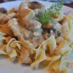 Курица по- строгановски