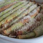 Блинчики с начинкой из  соуса бешамель и зеленой спаржи
